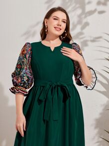 Mulvari Plus Floral Print Notched Neck Belted Dress - Dark Green - View 5