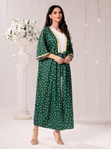 Al Najma 碎花蝙蝠袖外套和不對稱領洋裝