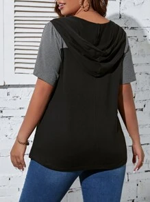 SHEIN LUNE Plus 拼色半拉链 T 恤 图案 T 恤 女式上衣 - 黑色 - 查看 2