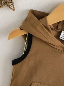 男嬰撞色滾邊袋鼠口袋連帽背心上衣和短褲 - 棕色 - 查看 3