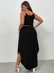 SHEIN LUNE Plus Letter Graphic Cami Top & Curved Hem Skirt - Black - View 2