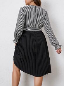 SHEIN LUNE Vestido con cinturón con estampado de rayas con cuenta de perla - Blanco y Negro - Ver 2