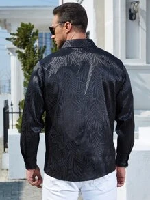 Manfinity Men Plus Leaf Jacquard Button Up Shirt - Black - View 2