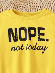 SHEIN Baby Boy Letter Graphic Sweatshirt - Yellow - View 3