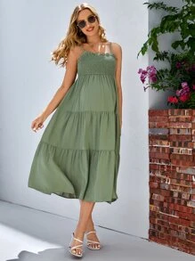 SHEIN Maternidad Vestido de tirantes unicolor bajo con fruncido - Verde militar - Ver 1