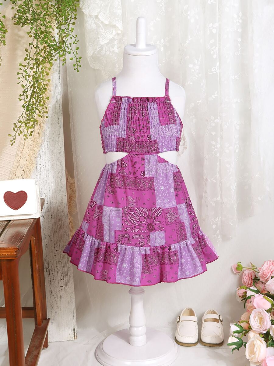 小女童佩斯利印花打褶腰部鏤空吊帶洋裝
