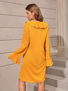 SHEIN Clasi Vestido ribete con fruncido de manga con volante - Mostaza Amarilla - Ver 2