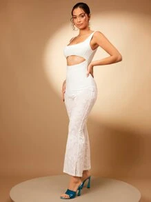 SHEIN BAE 腰部鏤空喇叭連身褲 - 白色 - 查看 4