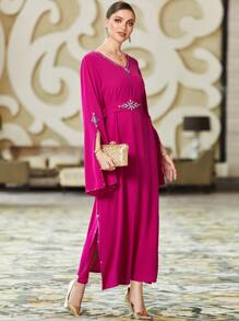 Al Najma Rhinestone Detail Split Sleeve Kaftan, Modest Long Sleeve Arabian Dress - Red Violet - View 6