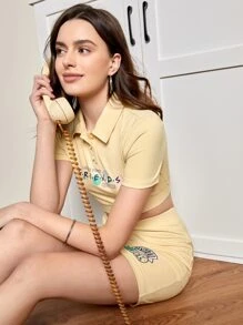 FRIENDS X SHEIN Letter Graphic Polo Neck Crop Tee & Bodycon Skirt