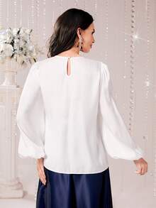 Modelyn Blusa ribete con fruncido de manga farol - Blanco - Ver 2