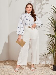 Mulvari Plus Floral Print Lantern Sleeve Blouse - White - View 3