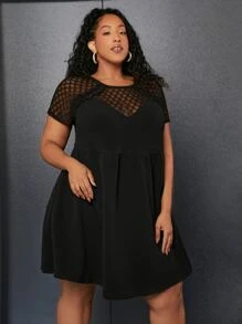 SHEIN CURVE+ Plus Contrast Mesh Raglan Sleeve Dress - Black - View 5