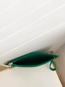 Chevron Quilted Square Bag - Green - View 6