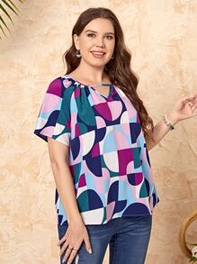 EMERY ROSE Plus Geo Print Keyhole Neckline Batwing Sleeve Top For Summer - Multicolor - View 3