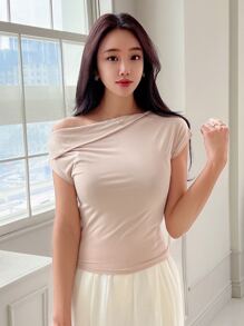 DAZY Áo thun nữ Bất đối xứng màu trơn Giải trí - Màu be - Xem 3
