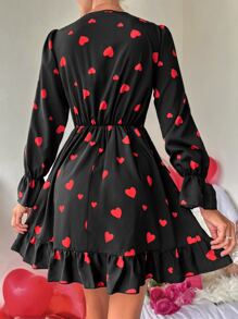 SHEIN Privé 愛心圖案腰部鏤空荷葉袖荷葉邊連衣裙