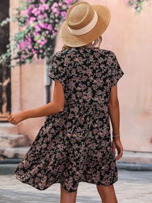 SHEIN LUNE 碎花蝙蝠袖洋裝