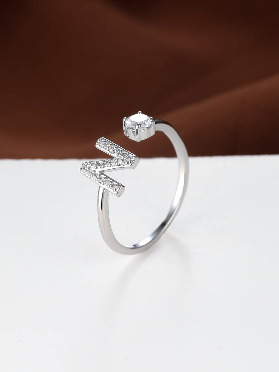 熱門時尚A-Z字母戒指首字母戒指結婚愛情戒指伴娘禮物情侶戒指 - 銀色 - 查看 1