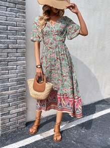 SHEIN VCAY 佩斯利印花蝴蝶袖荷叶边下摆连衣裙