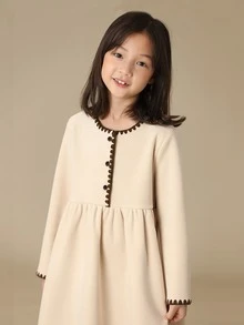 Đầm bé gái Nút phía trước màu trơn Dễ thương - Màu be - Xem 6