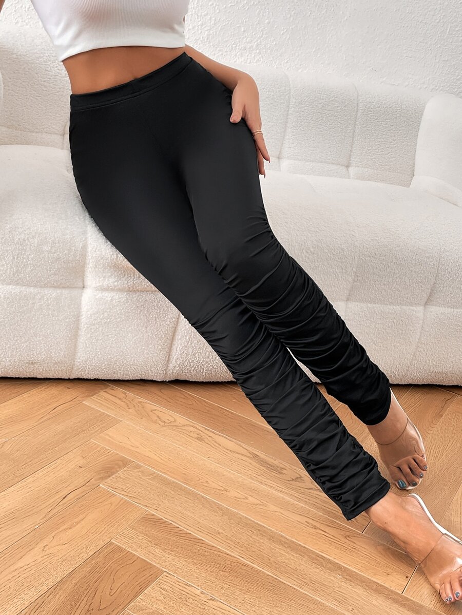 SHEIN Essnce Leggings de talle alto fruncido - Negro - Ver 1
