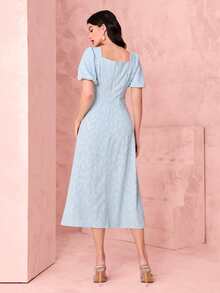 Modelyn 提花泡泡袖褶邊洋裝