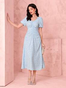 Modelyn 提花泡泡袖褶邊洋裝