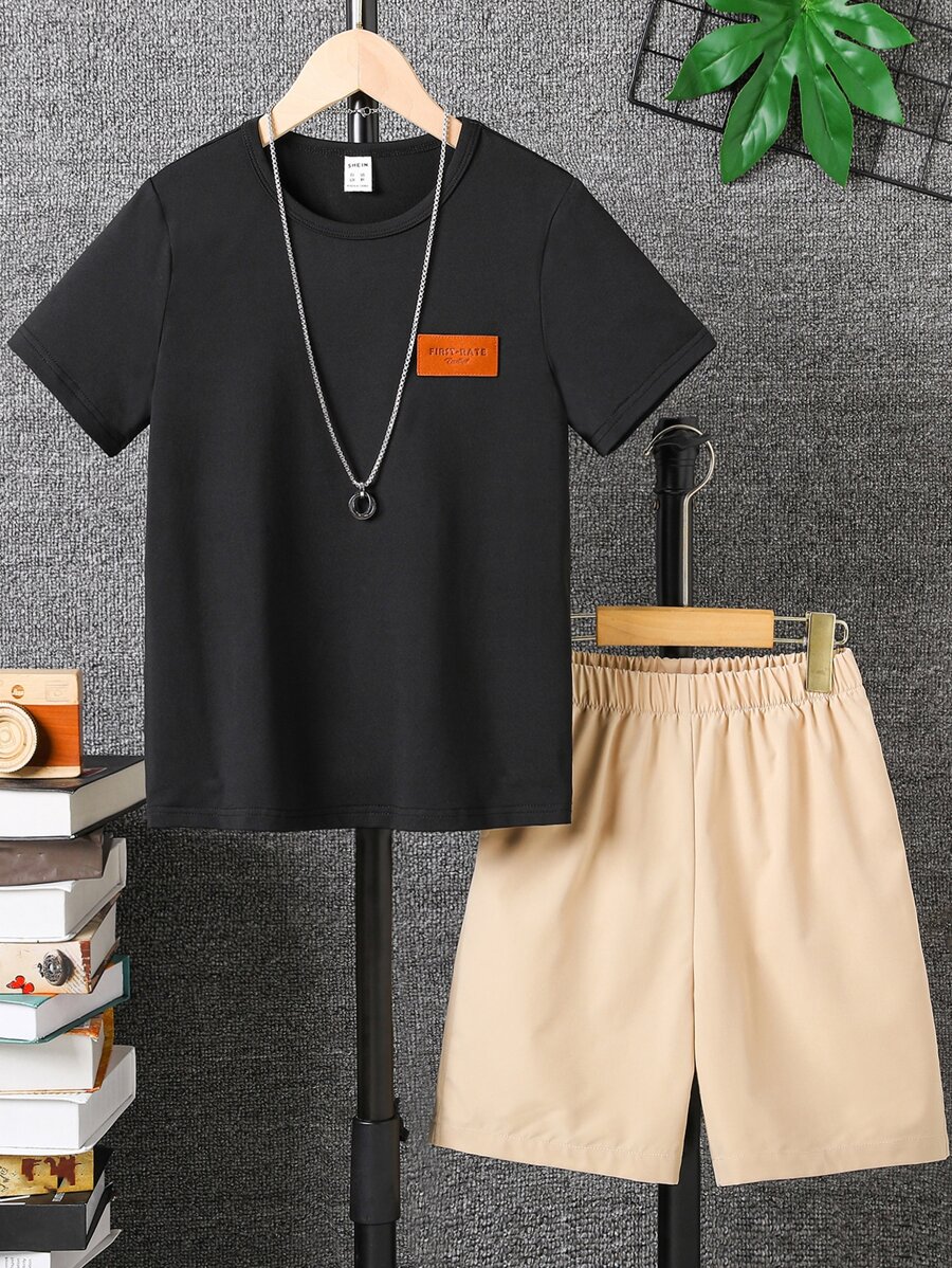 SHEIN Boys Letter Patched Detail Tee & Shorts - Multicolor - View 1