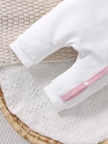 Baby Girl Cartoon Graphic Ruffle Trim Contrast Binding Jumpsuit - White - View 6