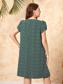 EMERY ROSE Plus Ditsy Floral Print Petal Sleeve Dress - Multicolor - View 2