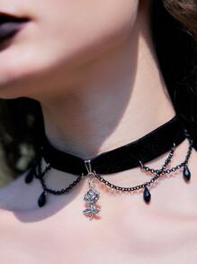 ROMWE Goth Gargantilla con diseño flor & de cuenta - Negro - Ver 4