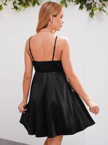 SHEIN 孕婦素色吊帶連衣裙 - 黑色 - 查看 3