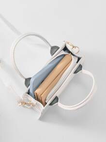 Bolsa cuadrada con estampado de letra con solapa - Blanco - Ver 6