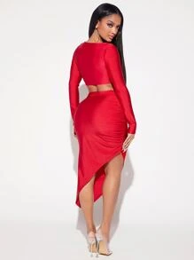 SHEIN SXY Solid Crop Top & Ruched Asymmetrical Hem Skirt - Rose Red - View 2