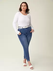 SHEIN BASICS Camiseta Ajustada Sólida Para Tallas Grandes - Blanco - Ver 4