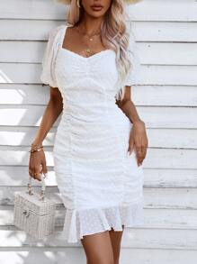 Aveloria Vestido de lunares fruncido bajo con fruncido