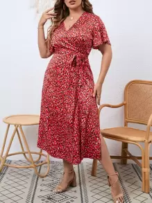 SHEIN Holidaya 大碼滿版印花蝴蝶袖腰帶圍裹式連衣裙 - 紅色 - 查看 6