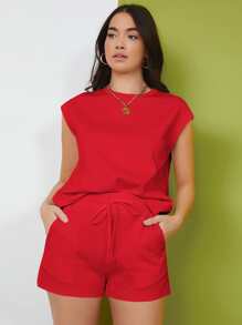 SHEIN Essnce 素色上衣和運動短褲套裝