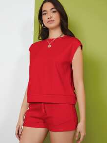SHEIN Essnce 素色上衣和運動短褲套裝