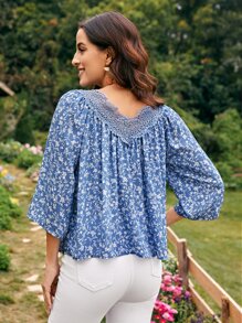 SHEIN Clasi 碎花拼接水溶蕾絲襯衫