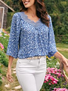 SHEIN Clasi 碎花拼接水溶蕾絲襯衫