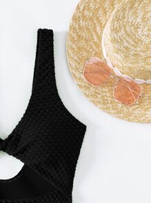 SHEIN Swim Cut Out Twist Front One Piece Swimsuit & Knot Side Beach Skirt,Summer Beach