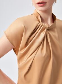 BizChic 扭結細節蝙蝠袖襯衫工作服 - 杏色 - 查看 5