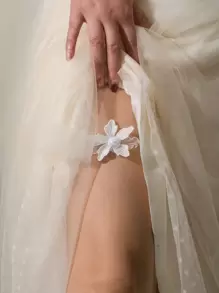 Flower Decor Bridal Garter Belt - White - View 1