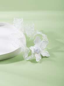 Flower Decor Bridal Garter Belt - White - View 3