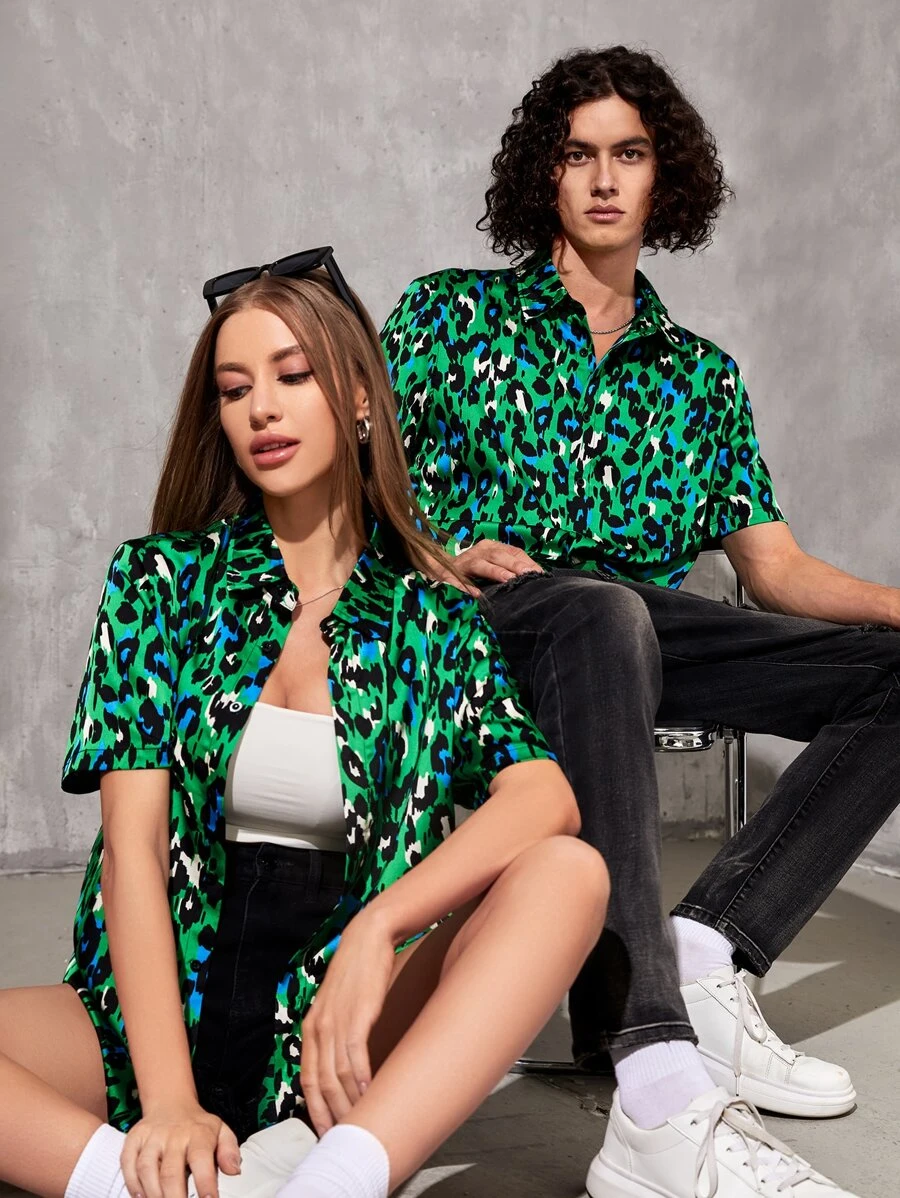 Manfinity RebelGame 1pc Leopard Print Satin Shirt