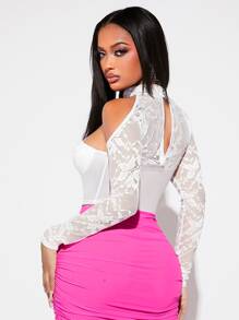 SHEIN SXY 繞頸鏤空短款蕾絲上衣 - 白色 - 查看 2