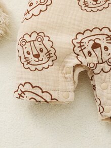 Newborn Baby Boy Cartoon Graphic Button Front Romper With Accessory Hat - Apricot - View 4