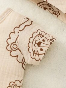 Newborn Baby Boy Cartoon Graphic Button Front Romper With Accessory Hat - Apricot - View 6